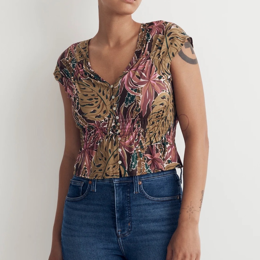 Madewell Shirred Cap-Sleeve Top in Brushstroke Monstera Dark Coffee